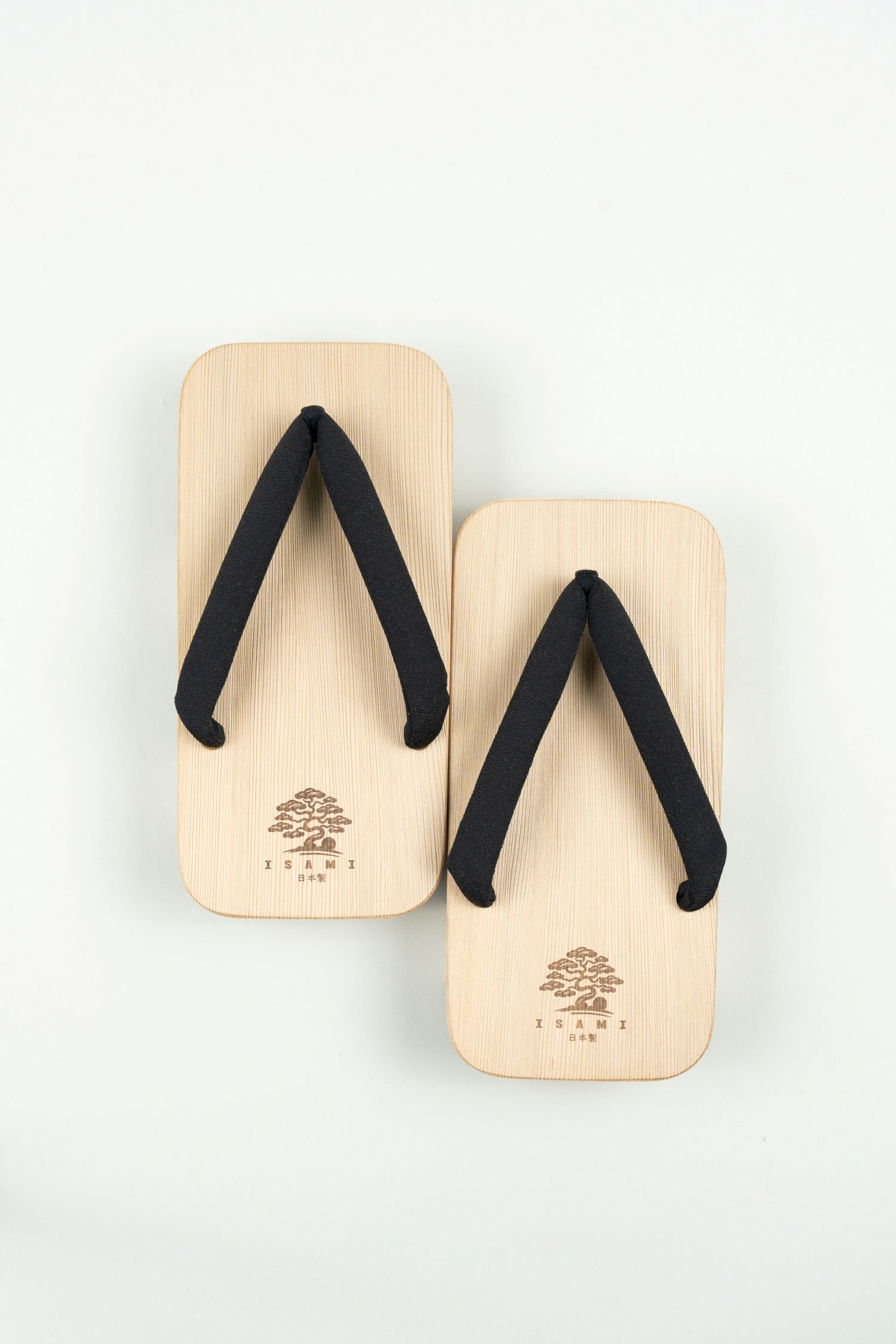 風水 知足 常楽 両足セット 金属製 超希少アイテム品 貴重 足の置物 ISAMI GETA-ukon- two- – イサミ足袋本舗